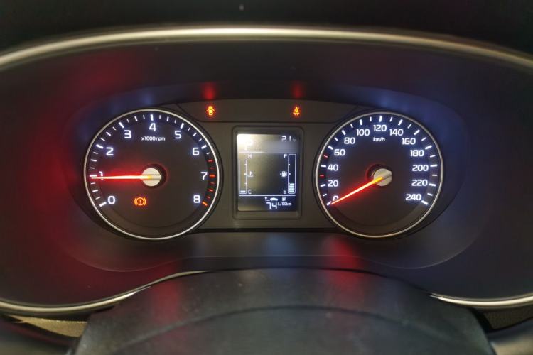 Used Kia KX3 2015 1.6T Automatic Two-Wheel Drive DLX Instrument Cluster