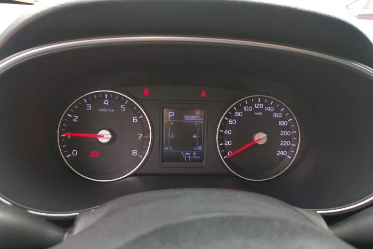 Used Kia KX3 2015 1.6L Automatic Two-Wheel Drive DLX Instrument Cluster