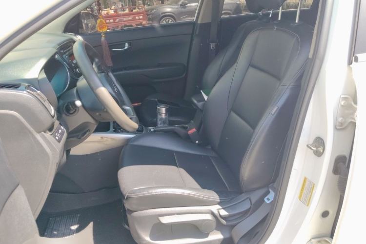 Used Kia KX3 2015 1.6L Automatic Two-Wheel Drive DLX Left Front Seat