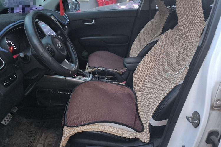 Used Kia KX3 2015 1.6L Automatic Two-Wheel Drive DLX Left Front Seat