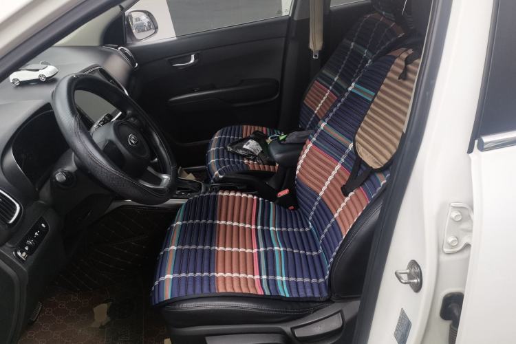 Used Kia KX3 2015 1.6L Automatic Two-Wheel Drive DLX Left Front Seat