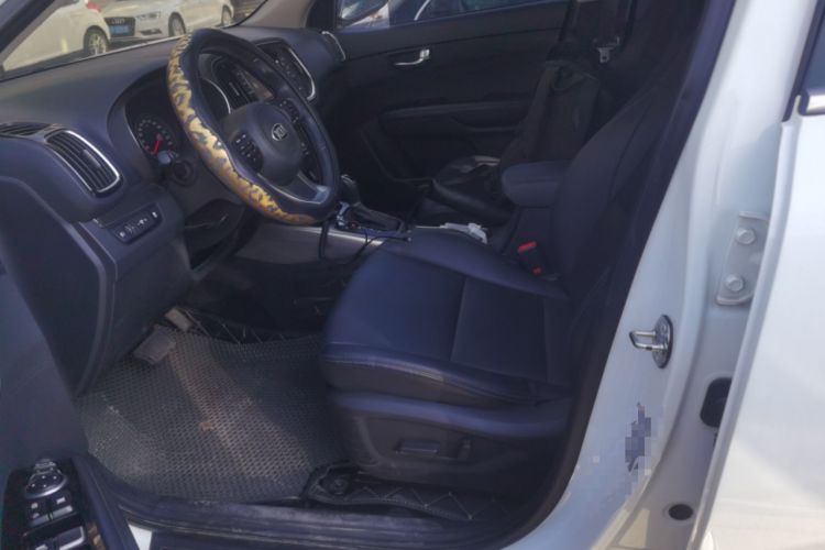 Used Kia KX3 2015 1.6L Automatic Two-Wheel Drive PRM Left Front Seat