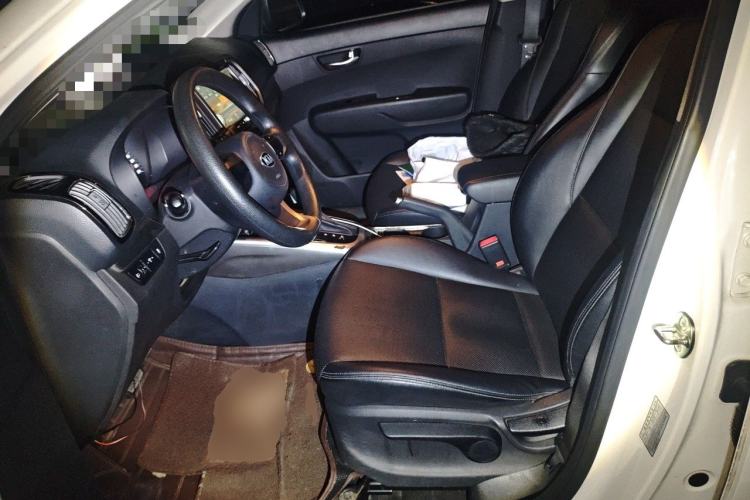 Used Kia KX3 2015 1.6L Automatic Two-Wheel Drive DLX Left Front Seat