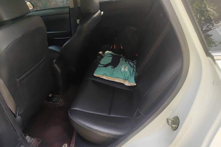 Used Kia KX3 2015 1.6L Automatic Two-Wheel Drive DLX Left Rear Seat