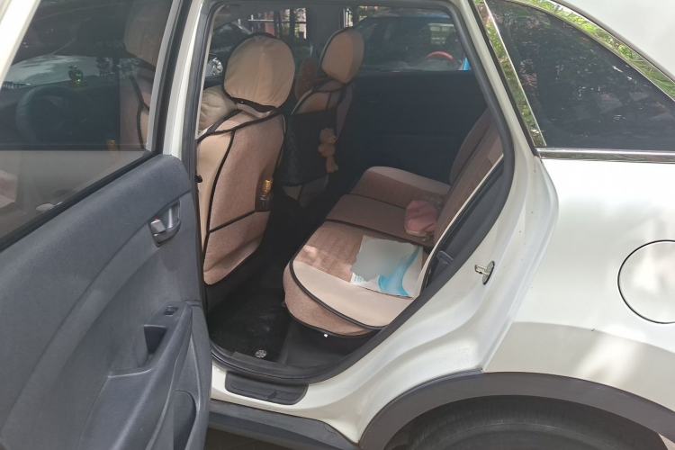 Used Kia KX3 2015 1.6L Automatic Two-Wheel Drive GLS Left Rear Seat