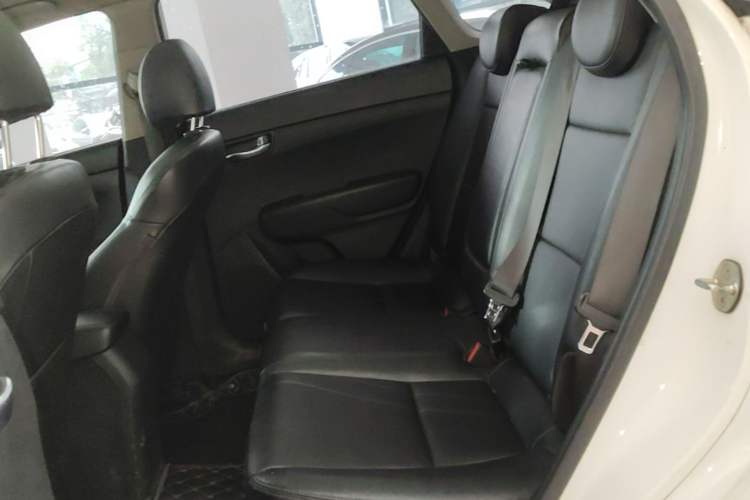 Used Kia KX3 2015 1.6L Automatic Two-Wheel Drive DLX Left Rear Seat