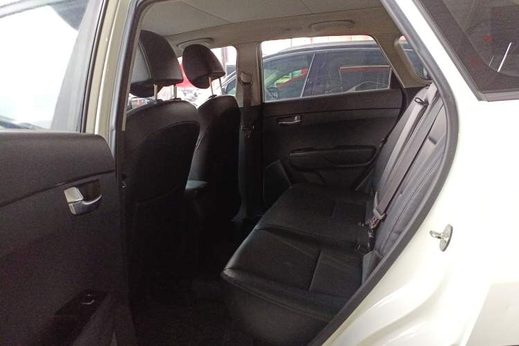 Used Kia KX3 2015 1.6L Automatic Two-Wheel Drive DLX Left Rear Seat