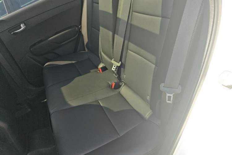 Used Kia KX3 2015 1.6L Automatic Two-Wheel Drive DLX Left Rear Seat