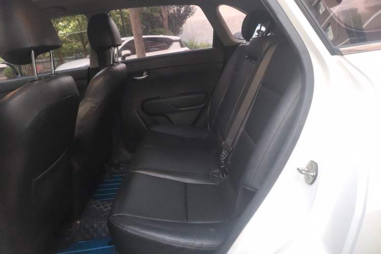 Used Kia KX3 2015 1.6L Automatic Two-Wheel Drive DLX Left Rear Seat