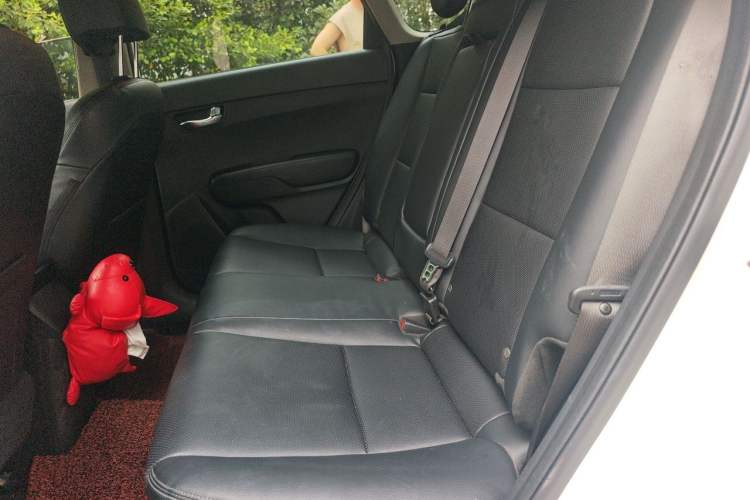 Used Kia KX3 2015 1.6L Automatic Two-Wheel Drive DLX Left Rear Seat