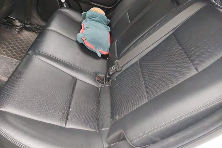 Used Kia KX3 2015 1.6L Automatic Two-Wheel Drive DLX Left Rear Seat