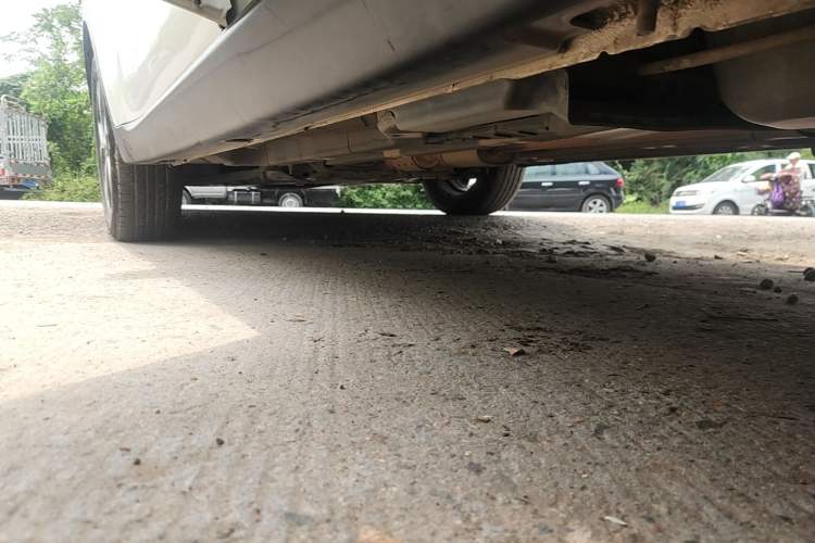 Used Kia KX3 2015 1.6L Automatic Two-Wheel Drive DLX Left Side Sill