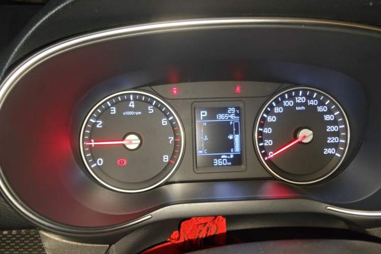 Used Kia KX3 2015 1.6L Automatic Two-Wheel Drive DLX Odometer Close Up
