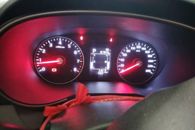 Used Kia KX3 2015 1.6L Automatic Two-Wheel Drive DLX Odometer Close Up