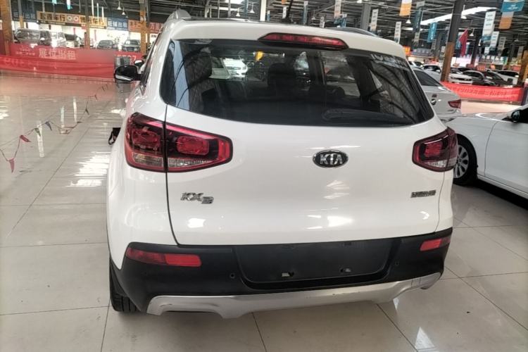 Used Kia KX3 2015 1.6L Automatic Two-Wheel Drive DLX Rear