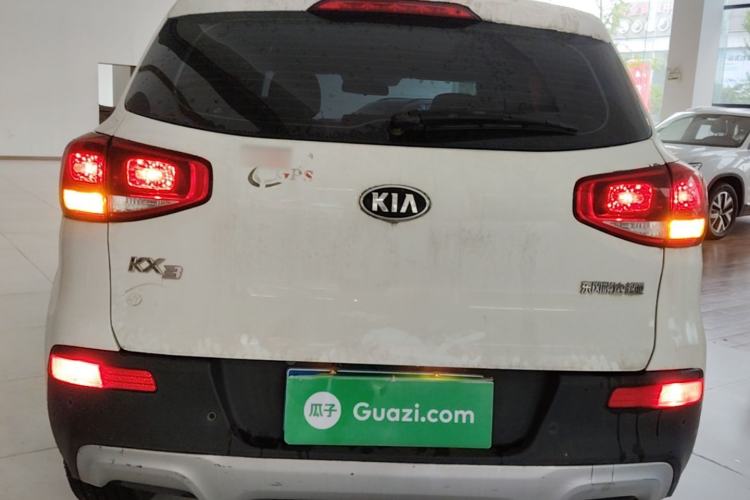 Used Kia KX3 2015 1.6L Automatic Two-Wheel Drive DLX Rear