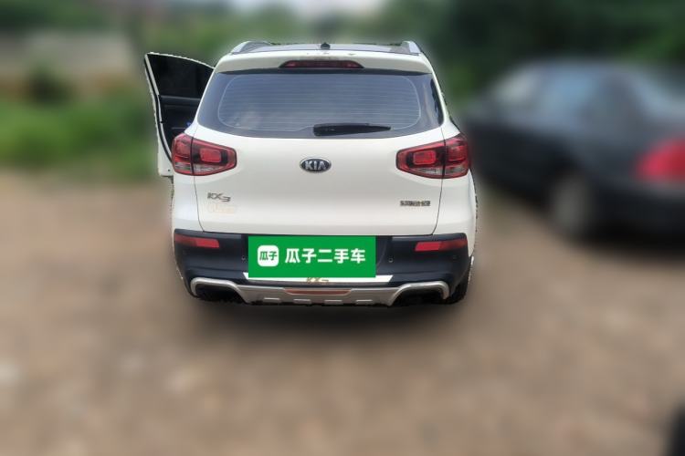 Used Kia KX3 2015 1.6L Automatic Two-Wheel Drive DLX Rear