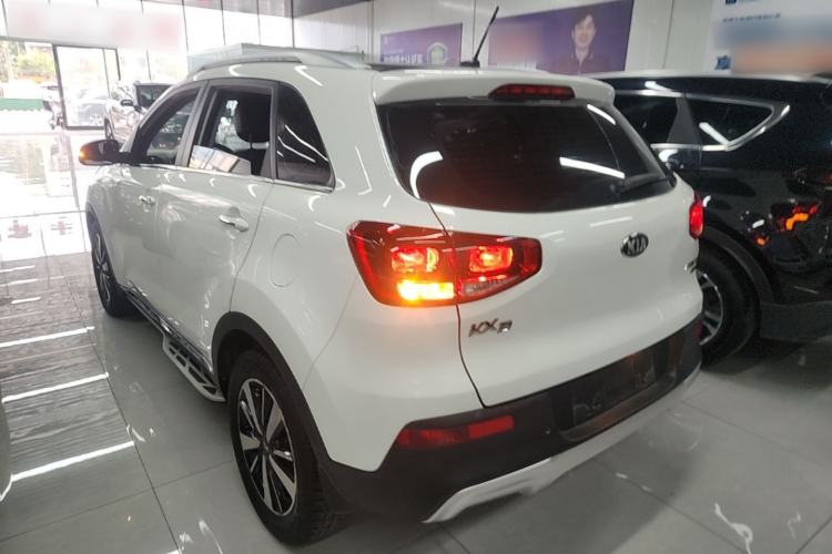 Used Kia KX3 2015 1.6T Automatic Two-Wheel Drive DLX Rear Left 45 Deg