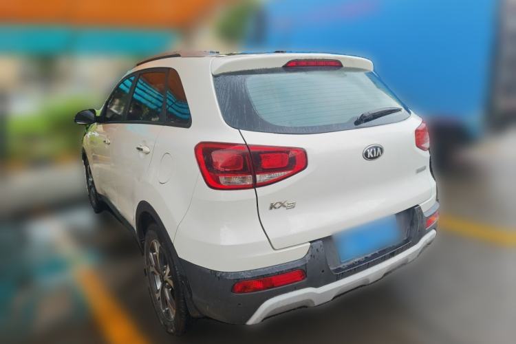 Used Kia KX3 2015 1.6L Automatic Two-Wheel Drive DLX Rear Left 45 Deg