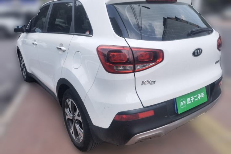 Used Kia KX3 2015 1.6L Automatic Two-Wheel Drive DLX Rear Left 45 Deg