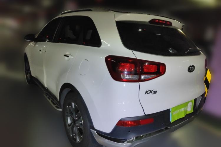 Used Kia KX3 2015 1.6L Automatic Two-Wheel Drive DLX Rear Left 45 Deg