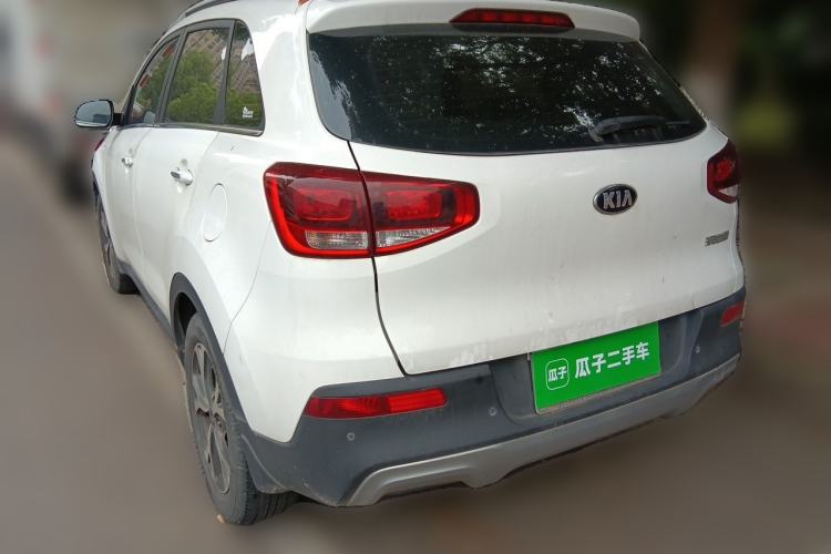 Used Kia KX3 2015 1.6L Automatic Two-Wheel Drive DLX Rear Left 45 Deg