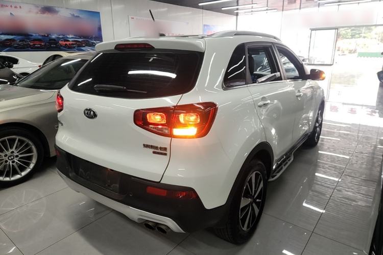 Used Kia KX3 2015 1.6T Automatic Two-Wheel Drive DLX Rear Right 45 Deg