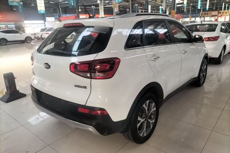 Used Kia KX3 2015 1.6L Automatic Two-Wheel Drive DLX Rear Right 45 Deg
