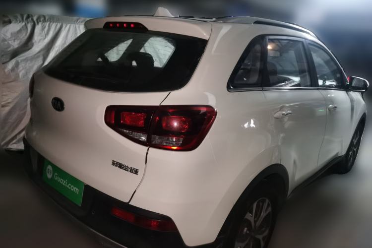 Used Kia KX3 2015 1.6L Automatic Two-Wheel Drive DLX Rear Right 45 Deg