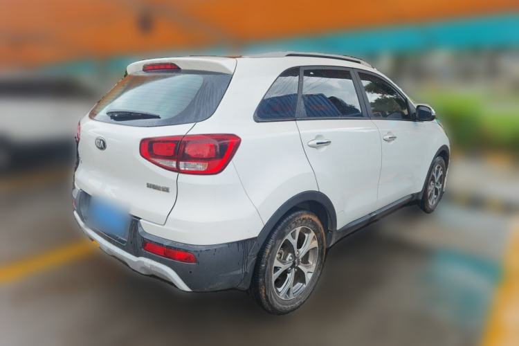 Used Kia KX3 2015 1.6L Automatic Two-Wheel Drive DLX Rear Right 45 Deg