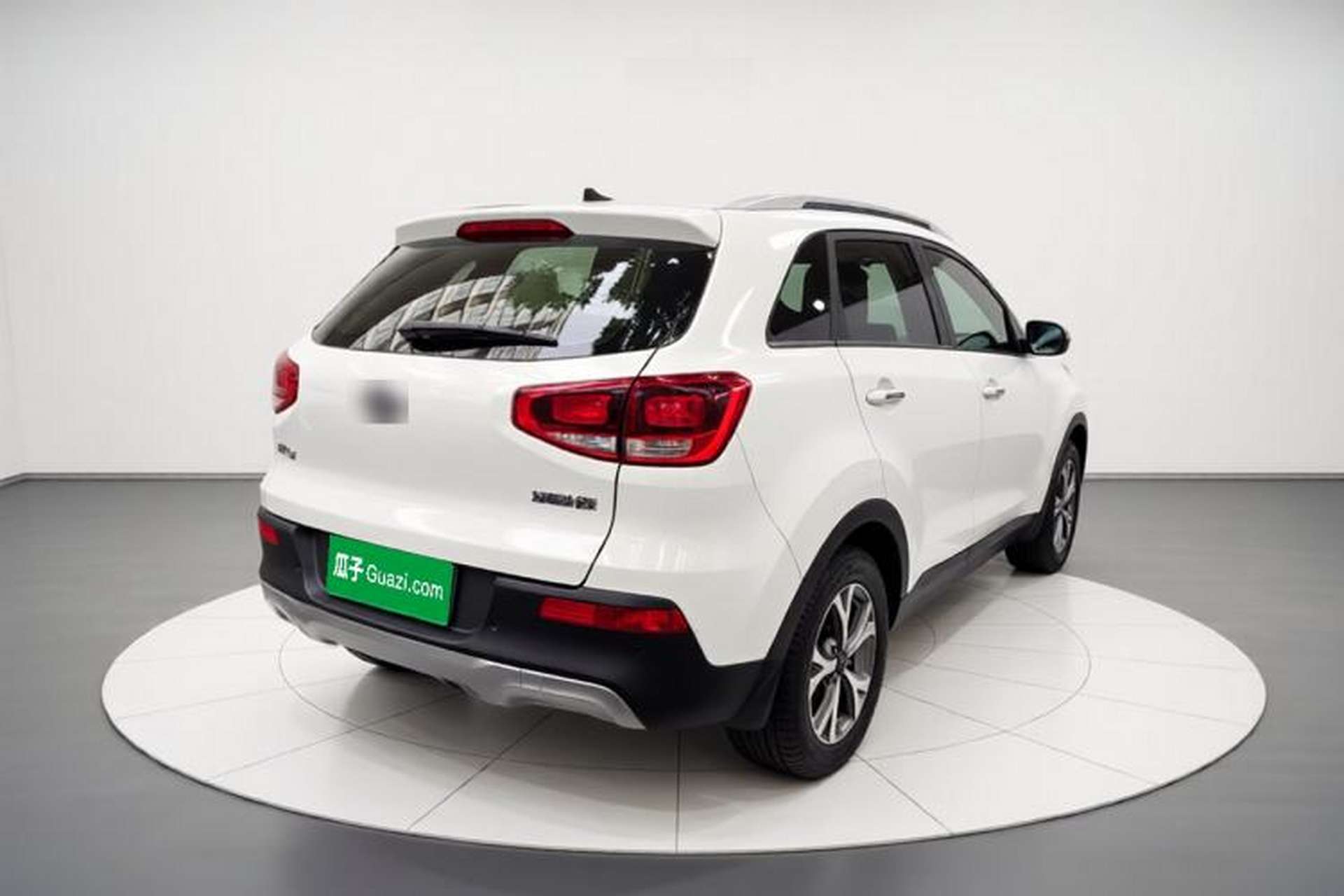 Used Kia KX3 2015 1.6L Automatic Two-Wheel Drive DLX Rear Right 45 Deg