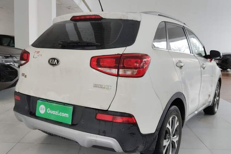 Used Kia KX3 2015 1.6L Automatic Two-Wheel Drive DLX Rear Right 45 Deg