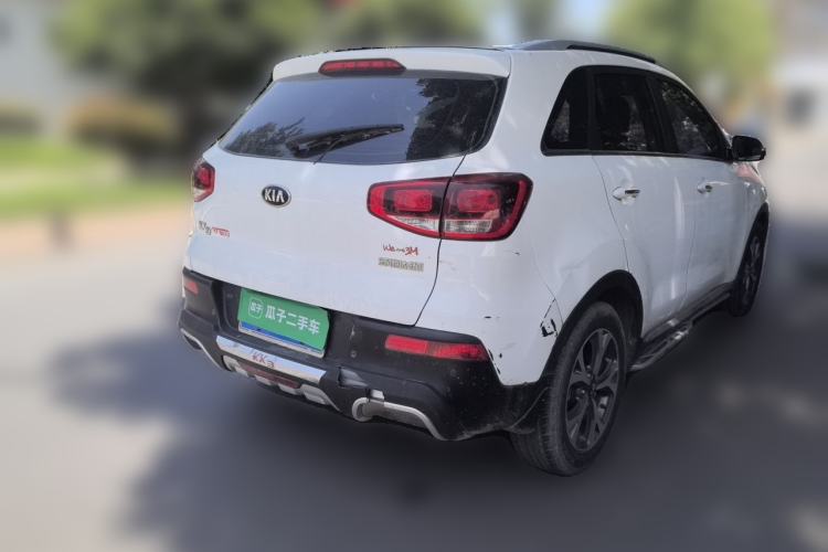 Used Kia KX3 2015 1.6L Automatic Two-Wheel Drive DLX Rear Right 45 Deg