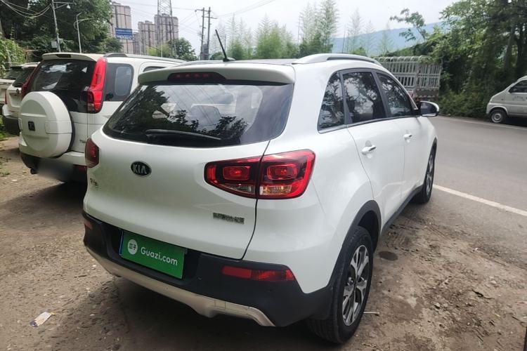Used Kia KX3 2015 1.6L Automatic Two-Wheel Drive DLX Rear Right 45 Deg