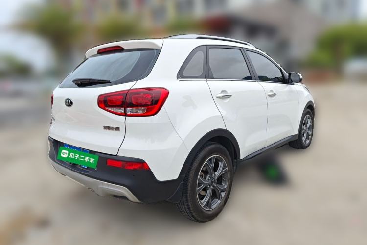 Used Kia KX3 2015 1.6L Automatic Two-Wheel Drive DLX Rear Right 45 Deg