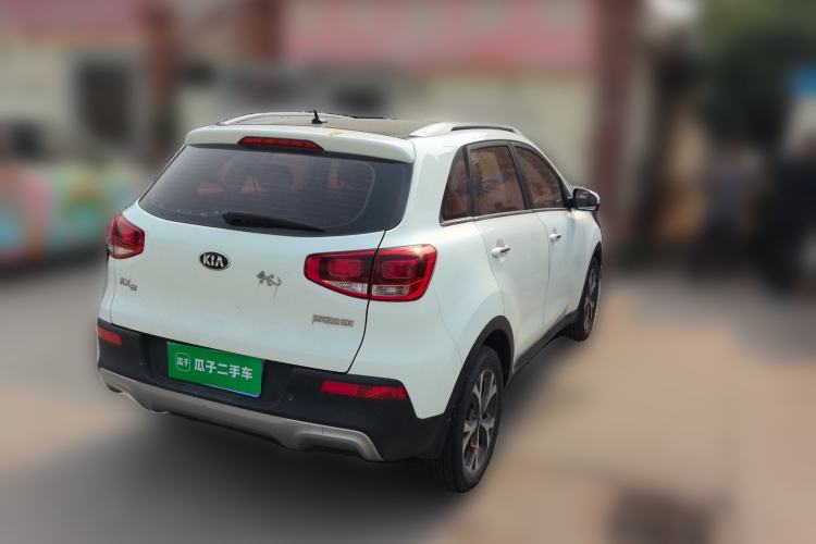 Used Kia KX3 2015 1.6L Automatic Two-Wheel Drive DLX Rear Right 45 Deg