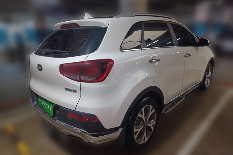 Used Kia KX3 2015 1.6L Automatic Two-Wheel Drive DLX Rear Right 45 Deg