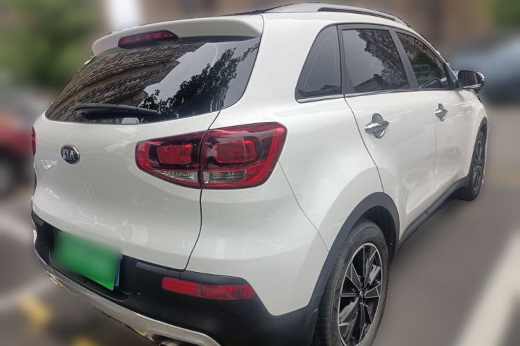 Used Kia KX3 2015 1.6T Automatic Two-Wheel Drive DLX Rear Right 45 Deg