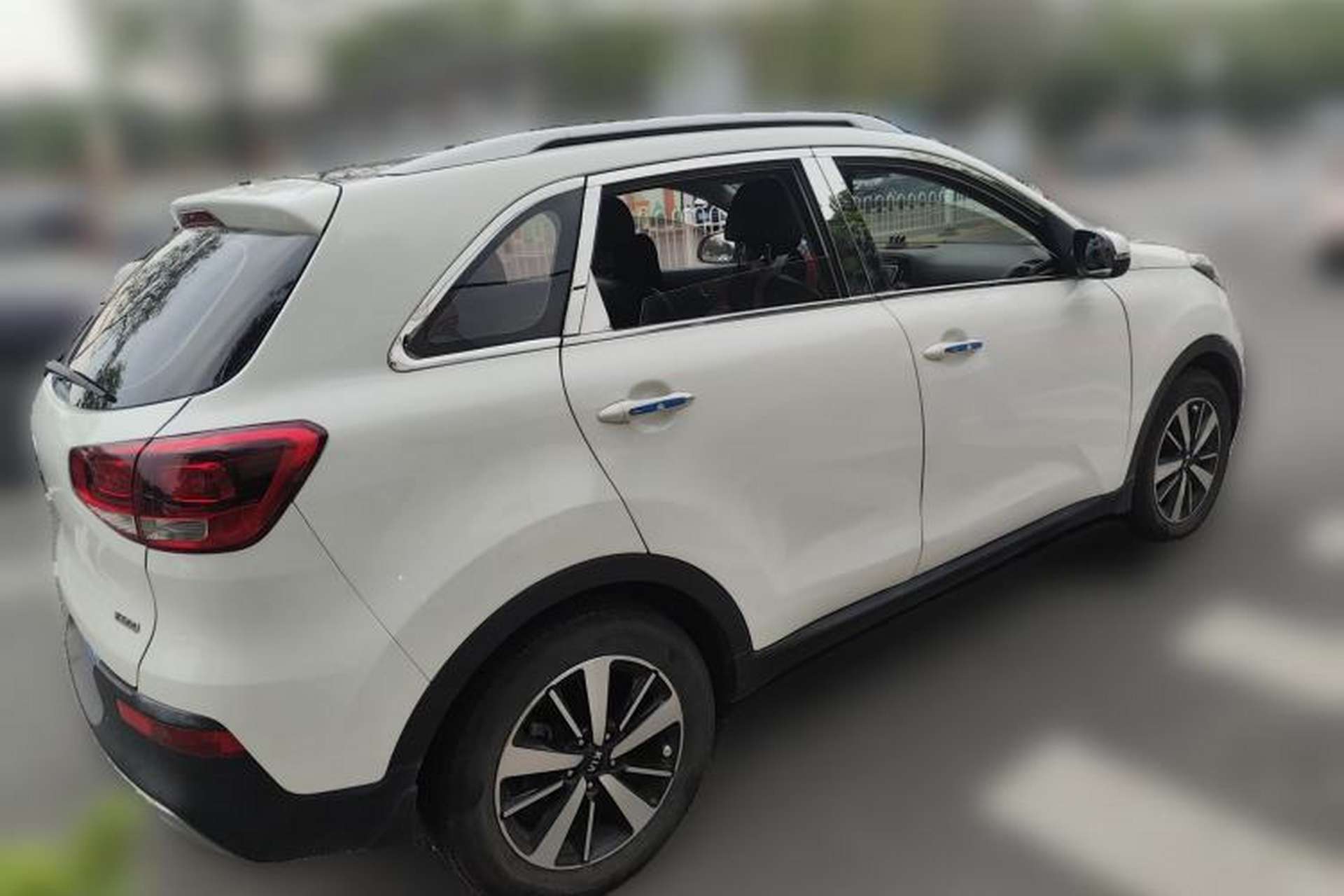 Used Kia KX3 2015 1.6T Automatic Two-Wheel Drive DLX Rear Right 45 Deg