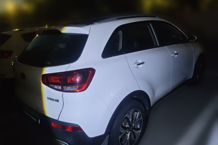 Used Kia KX3 2015 1.6L Automatic Two-Wheel Drive DLX Rear Right 45 Deg