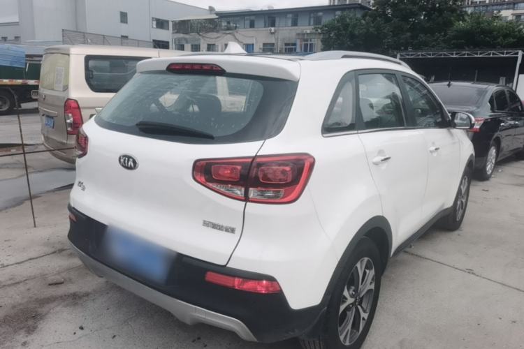 Used Kia KX3 2015 1.6L Automatic Two-Wheel Drive DLX Rear Right 45 Deg