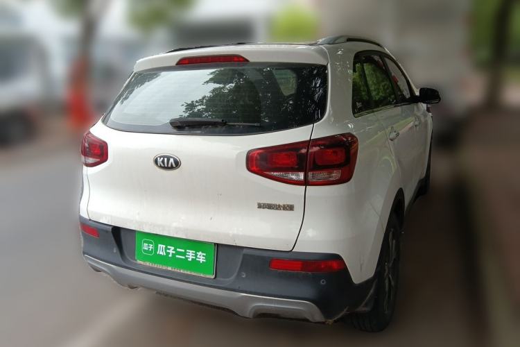 Used Kia KX3 2015 1.6L Automatic Two-Wheel Drive DLX Rear