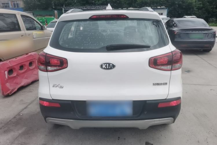 Used Kia KX3 2015 1.6L Automatic Two-Wheel Drive DLX Rear