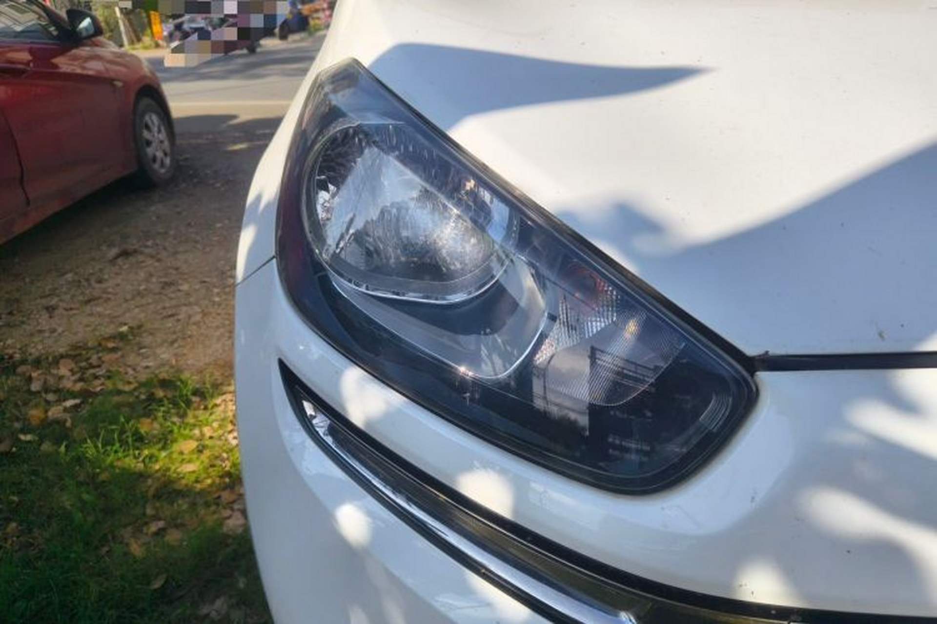 Used Kia KX3 2015 1.6L Automatic Two-Wheel Drive DLX Right Front Headlight