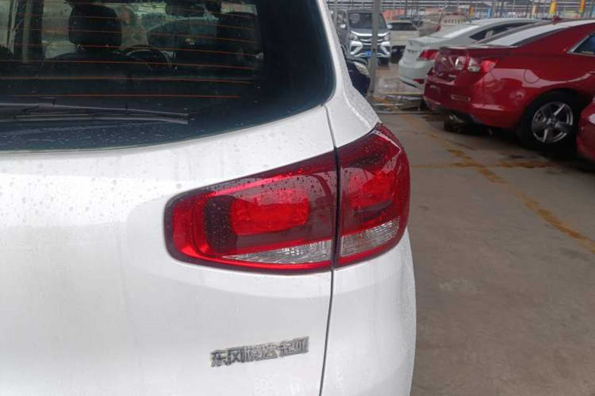 Used Kia KX3 2015 1.6L Automatic Two-Wheel Drive DLX Right Rear Taillight