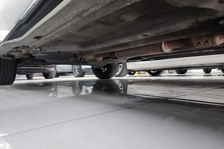 Used Kia KX3 2015 1.6T Automatic Two-Wheel Drive DLX Right Side Sill