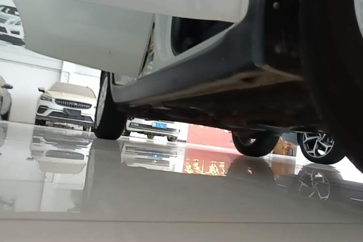 Used Kia KX3 2015 1.6L Automatic Two-Wheel Drive GLS Right Side Sill