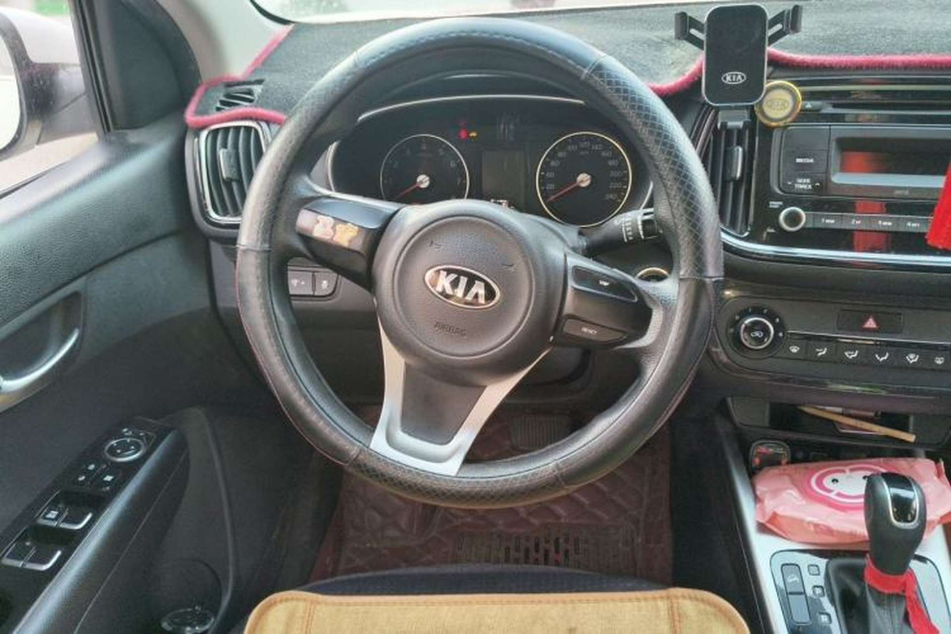 Used Kia KX3 2015 1.6L Automatic Two-Wheel Drive DLX Steering Wheel