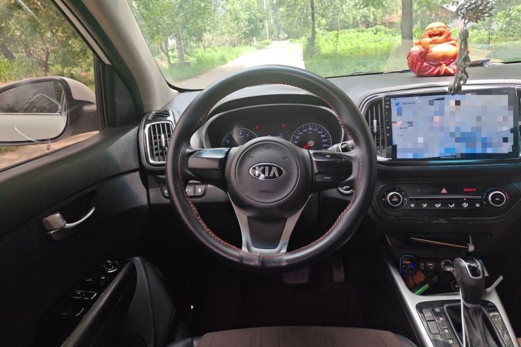Used Kia KX3 2015 1.6L Automatic Two-Wheel Drive DLX Steering Wheel