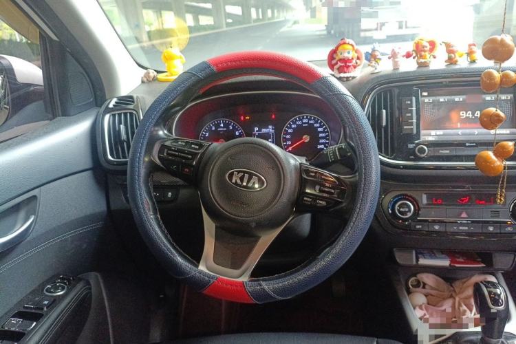 Used Kia KX3 2015 1.6L Automatic Two-Wheel Drive PRM Steering Wheel